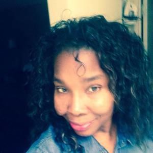 Meet your Posher, Denise